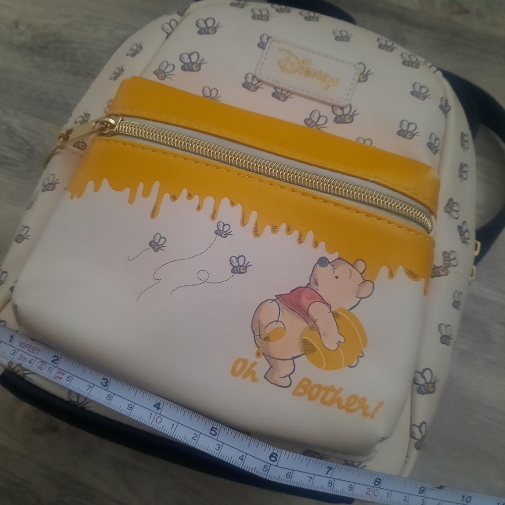 Loungefly Winnie-the-Pooh Backpack - Picture 8 of 9